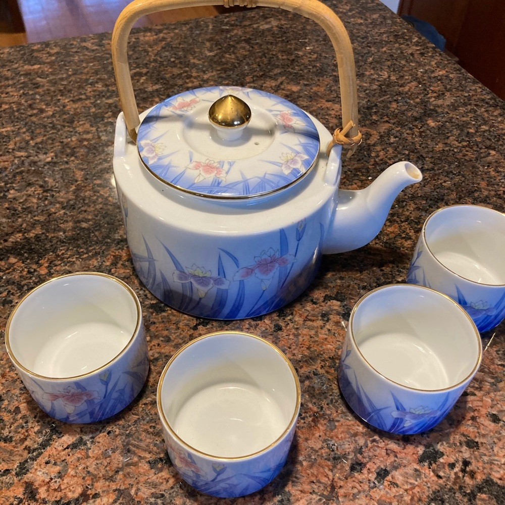 Otagiri teapot